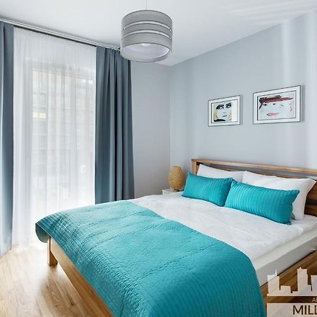 Millennium Manufaktura Blue Lägenhet Warszawa Exteriör bild